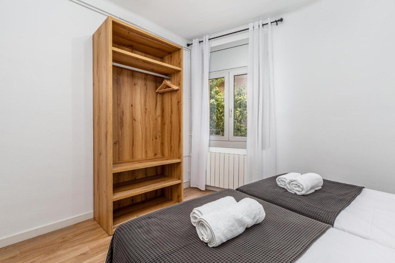 Simply Stunning - Hidden Gem, Heart Of Poble Sec Apartman Barcelona Kültér fotó