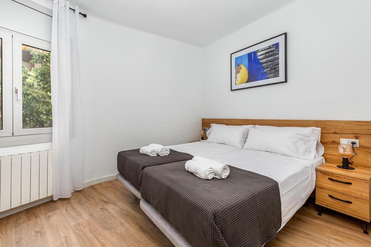 Simply Stunning - Hidden Gem, Heart Of Poble Sec Apartman Barcelona Kültér fotó