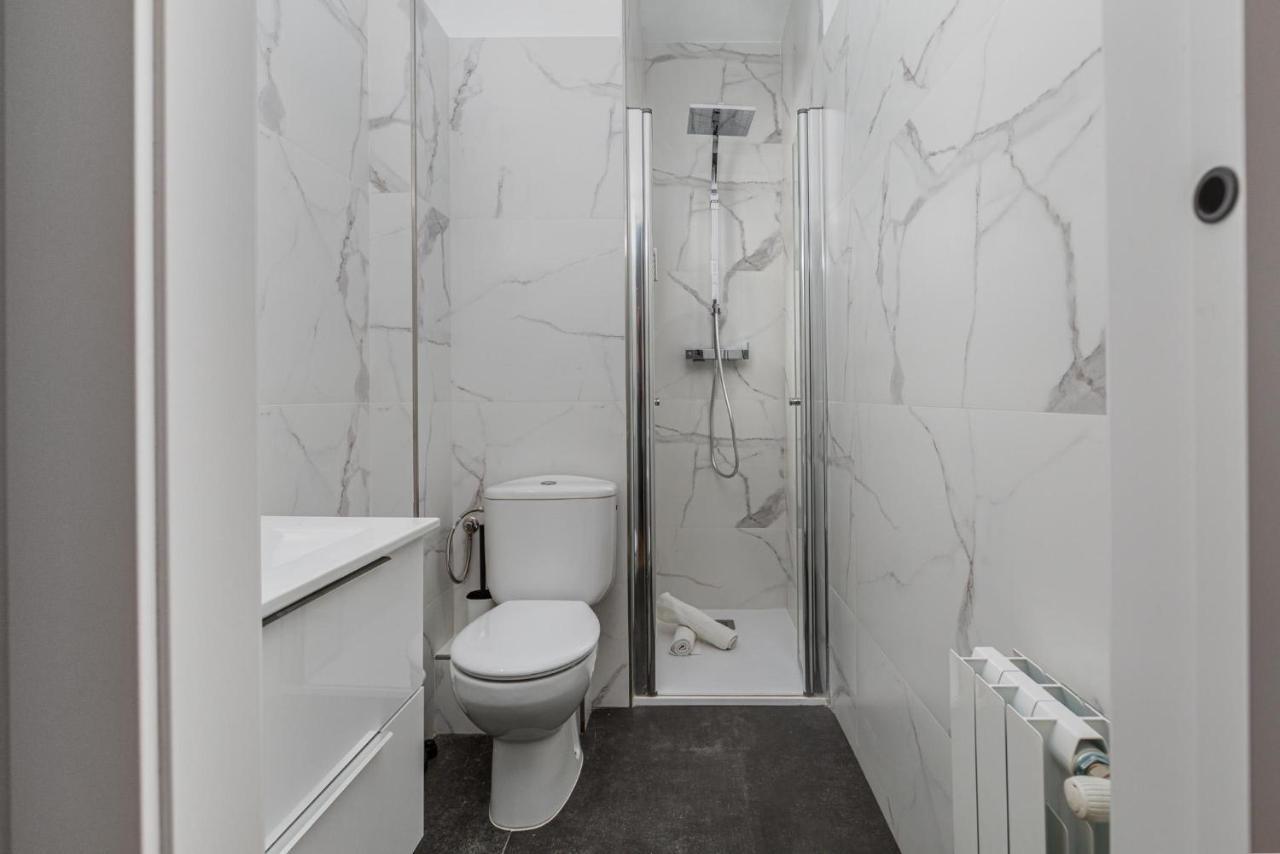 Simply Stunning - Hidden Gem, Heart Of Poble Sec Apartman Barcelona Kültér fotó